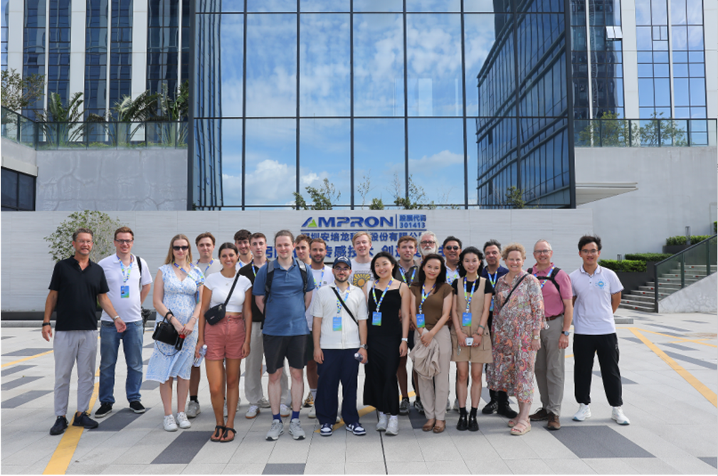 跨越山海，共拓未来：深圳技术大学国际交流团探访AG庄闲创新之旅